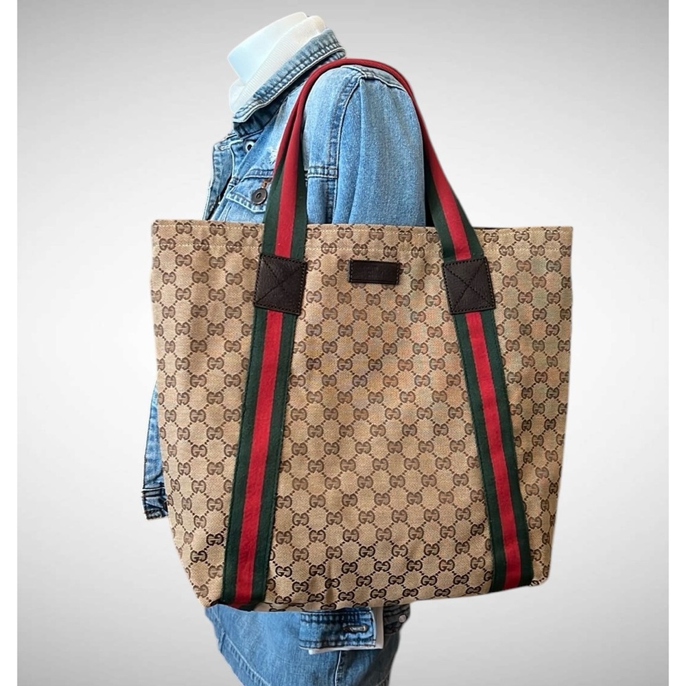 A307- 💯% authentic Gucci tote bag